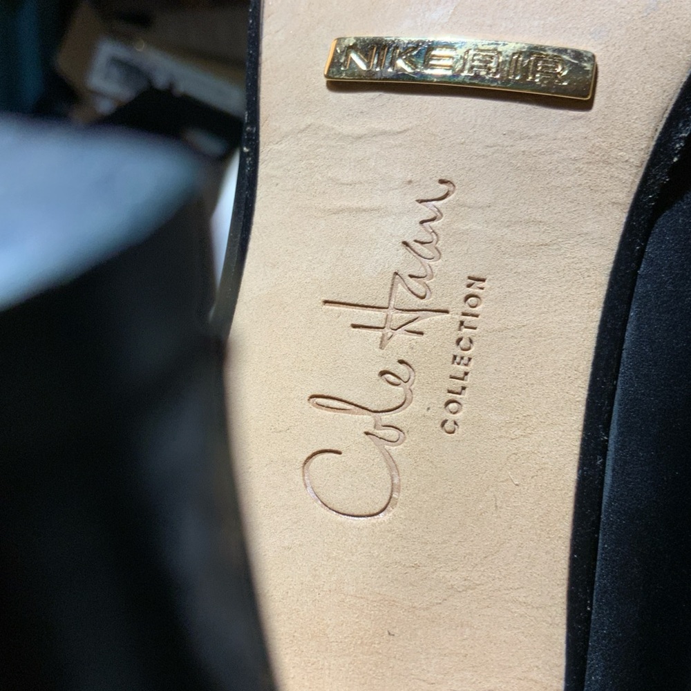 Nike Air Cole Haan Collection Black Square-Toe 3" Heels. - Picture 11 of 12